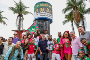 Brasil celebra récord histórico de turistas internacionales en 2025
